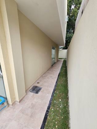 Casa Solta e individual em Pitangueiras.