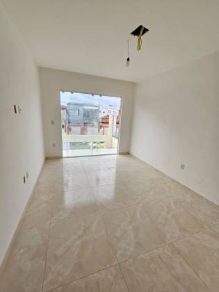 Casa Solta e individual em Pitangueiras.