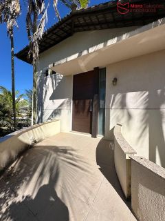 Casa alto padrão no cond. buacaville.