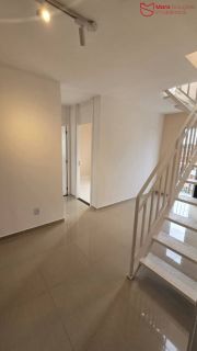 COBERTURA DUPLEX no Cond. Granville das Artes.