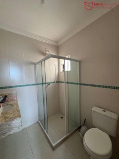 Casa para locação com 3 suítes na Avenida Amarílio Thiago.