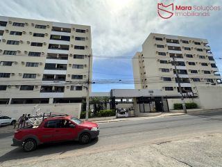 VENDA | APARTAMENTO 2/4 COM SUÍTE E VARANDA – MAR DE ITAPUÃ.