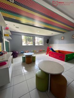 VENDA | APARTAMENTO 2/4 COM SUÍTE E VARANDA – MAR DE ITAPUÃ.