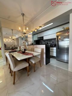 VENDA | APARTAMENTO 2/4 COM SUÍTE E VARANDA – MAR DE ITAPUÃ.