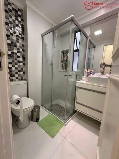 VENDA | APARTAMENTO 2/4 COM SUÍTE E VARANDA – MAR DE ITAPUÃ.