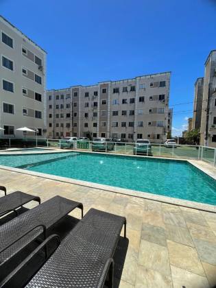 Apartamento 2/4 com armário planejado!