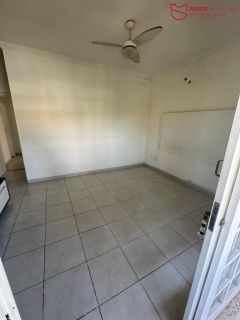 Excelente casa para locação em Buraquinho – Condomínio Intervillas