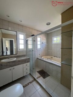 Excelente casa para locação em Buraquinho – Condomínio Intervillas