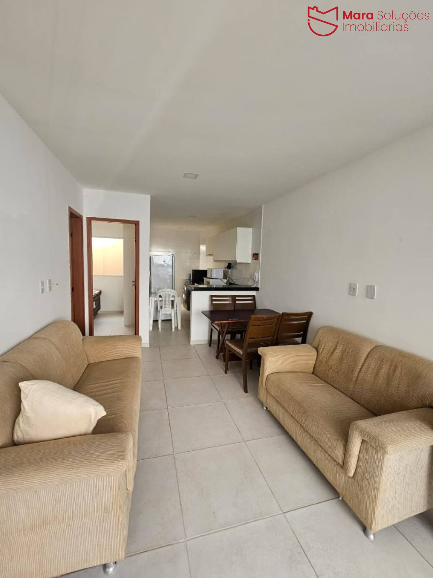 Casa 3/4 com projetados em Ipitanga.