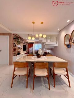 Belíssima casa duplex, nova, nascente, 4/4 e alto padrão de acabamento, em condomínio fechado!