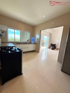 Casa de Alto Padrão à Venda – Alphaville Litoral Norte 2