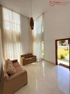 Casa de Alto Padrão à Venda – Alphaville Litoral Norte 2