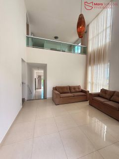 Casa de Alto Padrão à Venda – Alphaville Litoral Norte 2