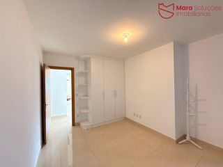 Casa de Alto Padrão à Venda – Alphaville Litoral Norte 2