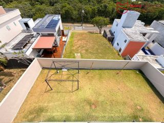 Casa de Alto Padrão à Venda – Alphaville Litoral Norte 2