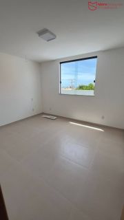 Casa à Venda em Rua Pública – Conforto, Localização e Qualidade.