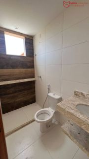 Casa à Venda em Rua Pública – Conforto, Localização e Qualidade.