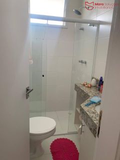 CASA ALTO PADRÃO EM BURAQUINHO – CONDOMÍNIO VILA NÁPOLES.