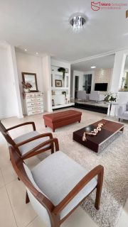 Casa Alto Padrão em Rua Tranquila no Coração de Vilas do Atlântico – Porteira Fechada.