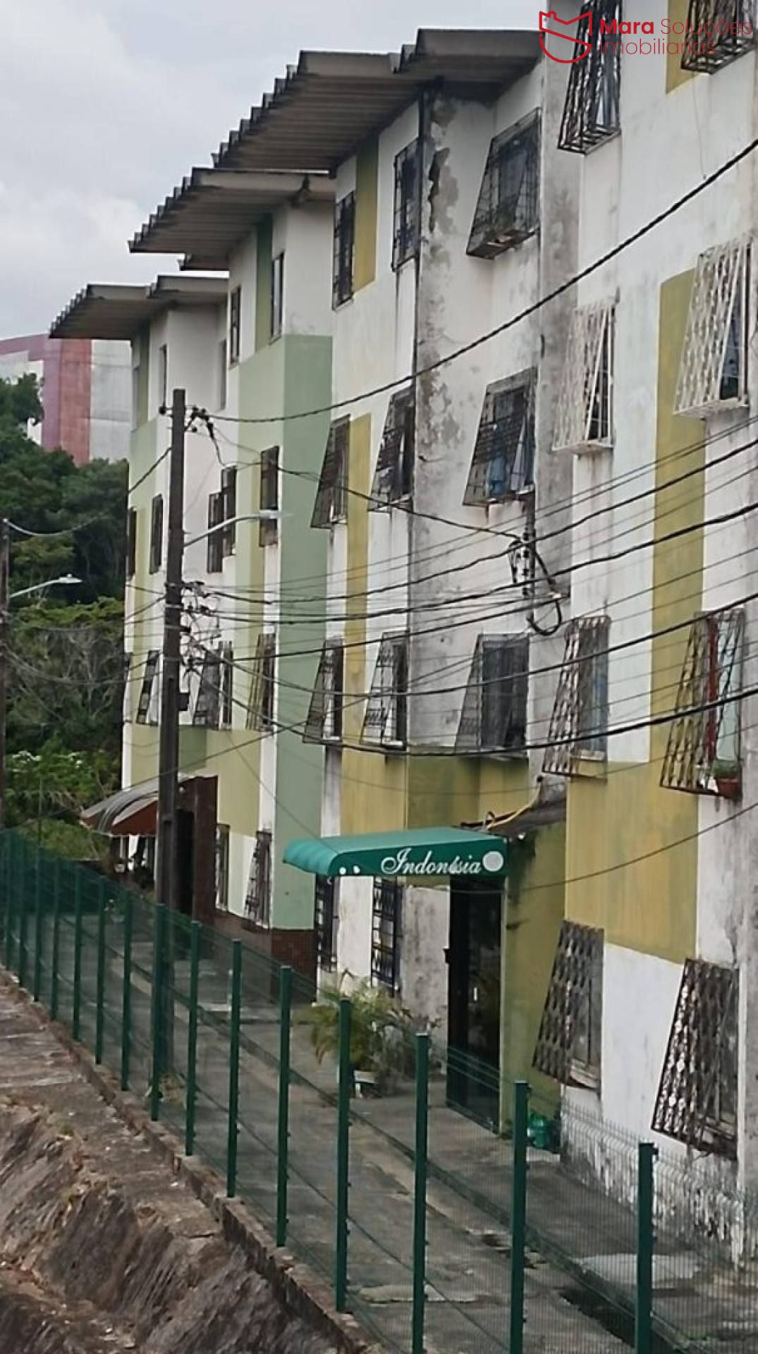 Apartamento 3/4 atrás da faculdade Unijorge.