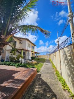 Casa duplex mobiliada  para locação  em ipitanga - frente mar.
