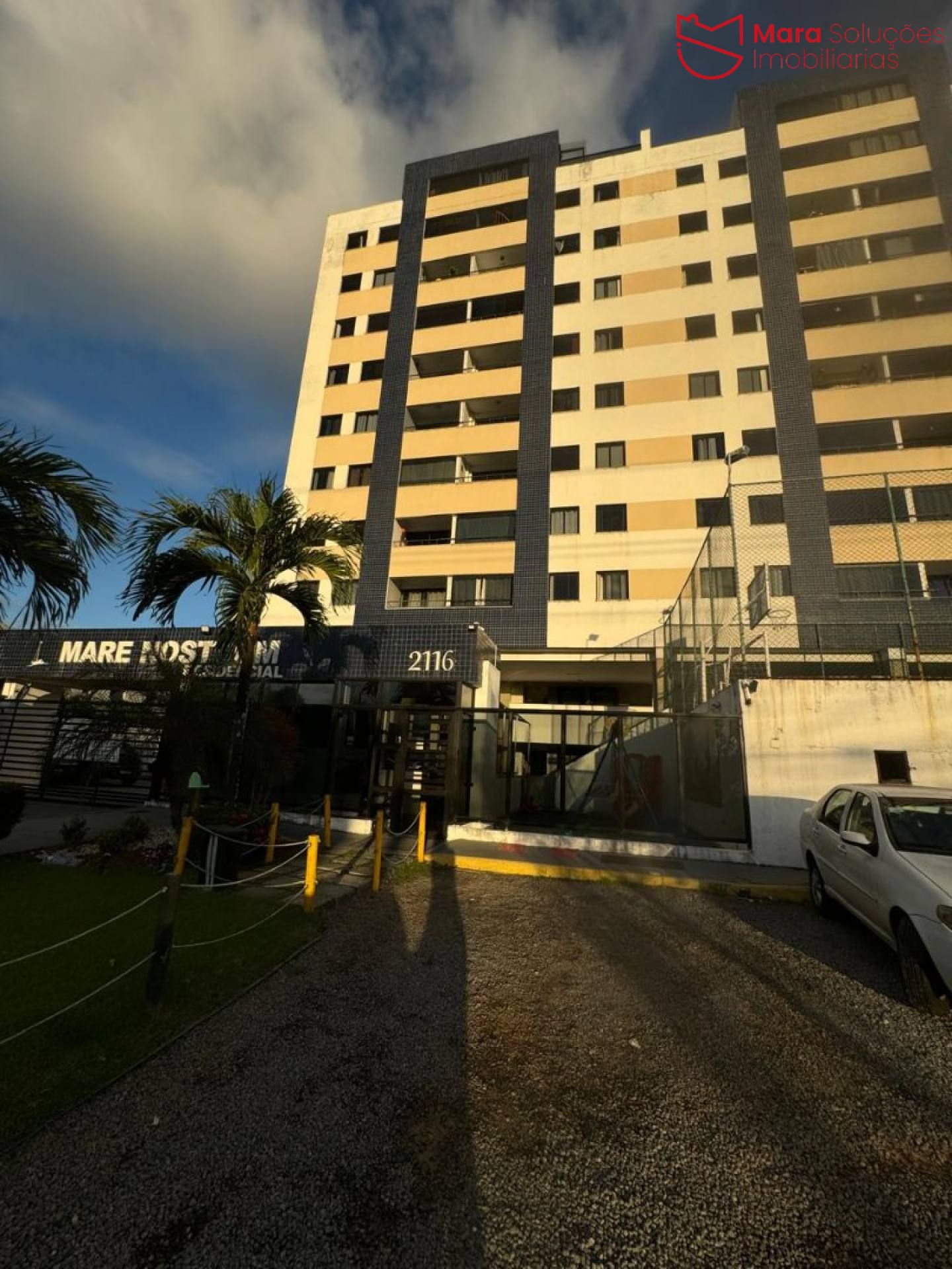 Apartamento para locação no Condomínio Maré Nostrum.