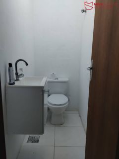 Sala comercial à venda no Edifício Profissional Center.