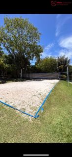 Apartamento Térreo em Praia do Forte | Ideal para Morar ou Investir em Aluguel por Temporada | Infraestrutura Completa de Resort.