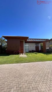 Casa de Alto Padrão à Venda no Condomínio Praia Bella – 6 Suítes | 531m² | Praia do Forte.