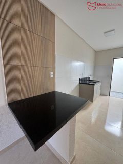 Excelente casa térrea em condomínio fechado, nova, primeira locação.