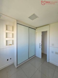 Apartamento 2/4 com suíte todo projetado no cond. Torres do Atlantico.