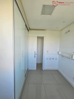 Apartamento 2/4 com suíte todo projetado no cond. Torres do Atlantico.