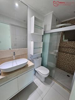 Apartamento 2/4 com suíte todo projetado no cond. Torres do Atlantico.