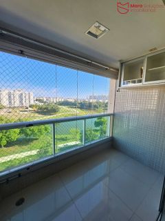 Apartamento 2/4 com suíte todo projetado no cond. Torres do Atlantico.