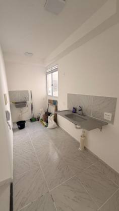 Apartamento térreo à venda no Condomínio Costa Portuguesa – Abrantes.