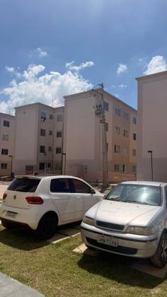 Apartamento térreo à venda no Condomínio Costa Portuguesa – Abrantes.