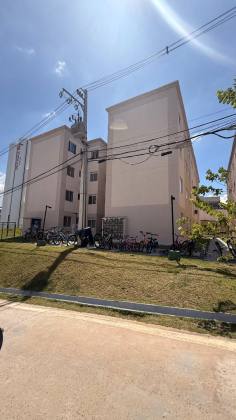 Apartamento térreo à venda no Condomínio Costa Portuguesa – Abrantes.