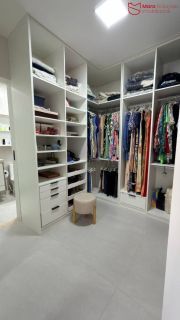 Casa Porteira Fechada à Venda – Hortoville Abrantes - Valor: R$ 1.660.000,00