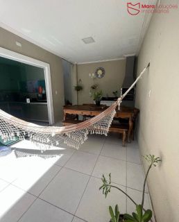 Casa à venda em Pitangueiras R$ 680.000,00.