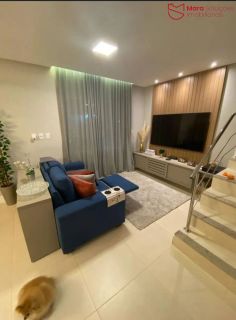 Vendo Casa com 4/4, sendo uma suite com closet e sacada em Abrantes.