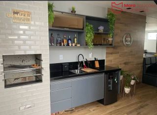 Vendo Casa com 4/4, sendo uma suite com closet e sacada em Abrantes.