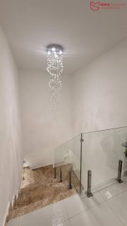 Casa individual para locação em Ipitanga – Rua pública.