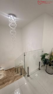 Casa individual para locação em Ipitanga – Rua pública.