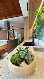 Gardem exclusivo porteira fechada com energia solar no Foz do Joanes – Buraquinho, R$ 800.000,00