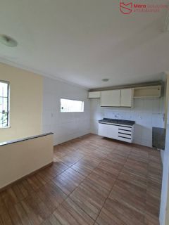 Village com 2 suítes em Villas do Atlântico – Excelente localização.