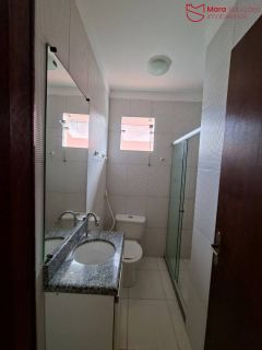 Village com 2 suítes em Villas do Atlântico – Excelente localização.