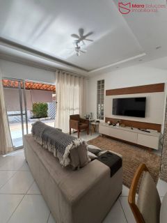 Casa aconchegante 3/4 em condomínio fechado.