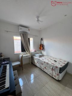 Casa aconchegante 3/4 em condomínio fechado.