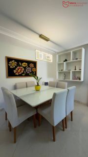 Casa em condomínio, totalmente  planejada , 3/4 em Buraquinho a 2km da praia.