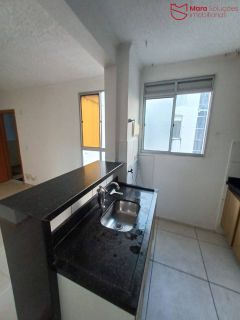 Apartamento á venda no cond. Solar das Palmeiras - Abrantes.